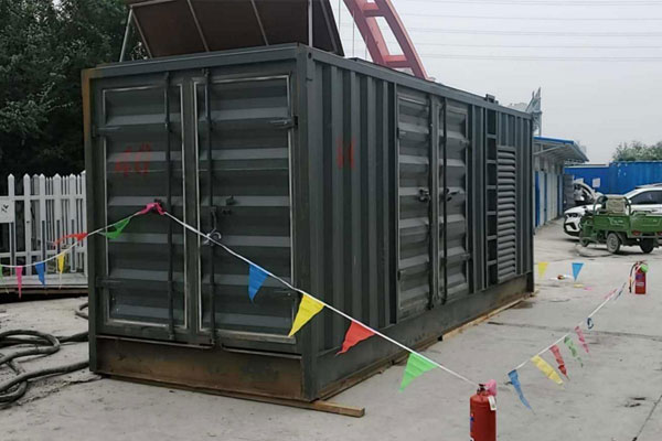 潼南发电机租赁空气滤清器多久更换一次?